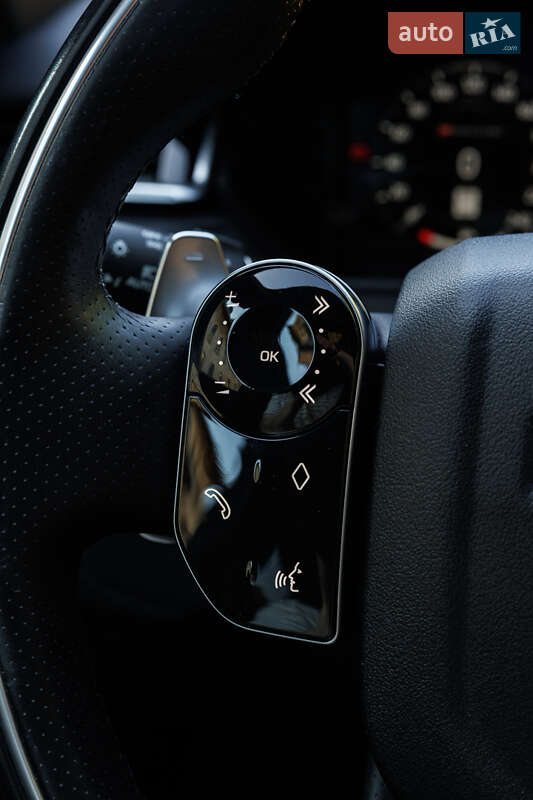 Позашляховик / Кросовер Land Rover Range Rover Velar 2019 в Чернівцях фото 60 Позашляховик / Кросовер Land Rover Range Rover Velar 2019 в Чернівцях