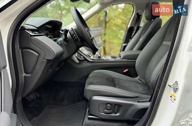 Внедорожник / Кроссовер Land Rover Range Rover Velar 2022 в 