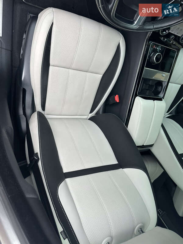 Внедорожник / Кроссовер Land Rover Range Rover Velar 2018 в Киеве
