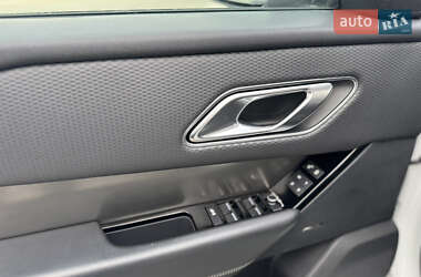 Позашляховик / Кросовер Land Rover Range Rover Velar 2017 в  фото 53 Позашляховик / Кросовер Land Rover Range Rover Velar 2017 в
