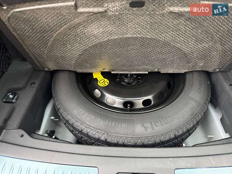 Внедорожник / Кроссовер Land Rover Range Rover Velar 2025 в Киеве фото 23 Внедорожник / Кроссовер Land Rover Range Rover Velar 2025 в Киеве