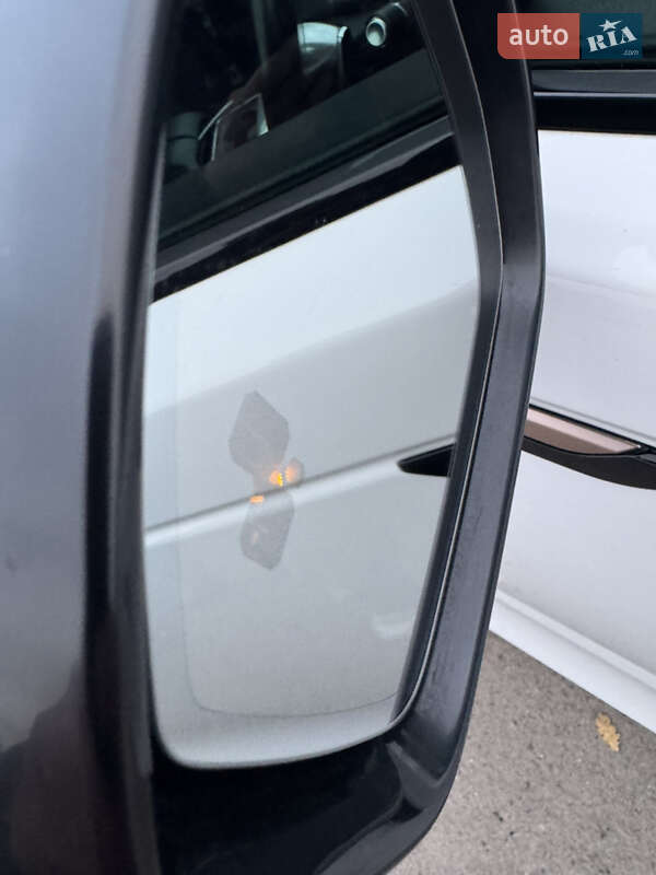 Позашляховик / Кросовер Land Rover Range Rover Velar 2018 в Києві