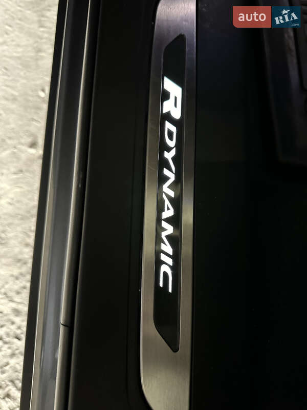 Позашляховик / Кросовер Land Rover Range Rover Velar 2018 в Івано-Франківську