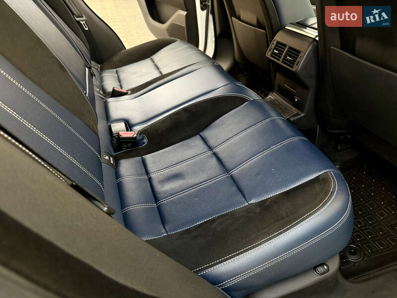 Внедорожник / Кроссовер Land Rover Range Rover Velar 2017 в Тернополе фото 68 Внедорожник / Кроссовер Land Rover Range Rover Velar 2017 в Тернополе