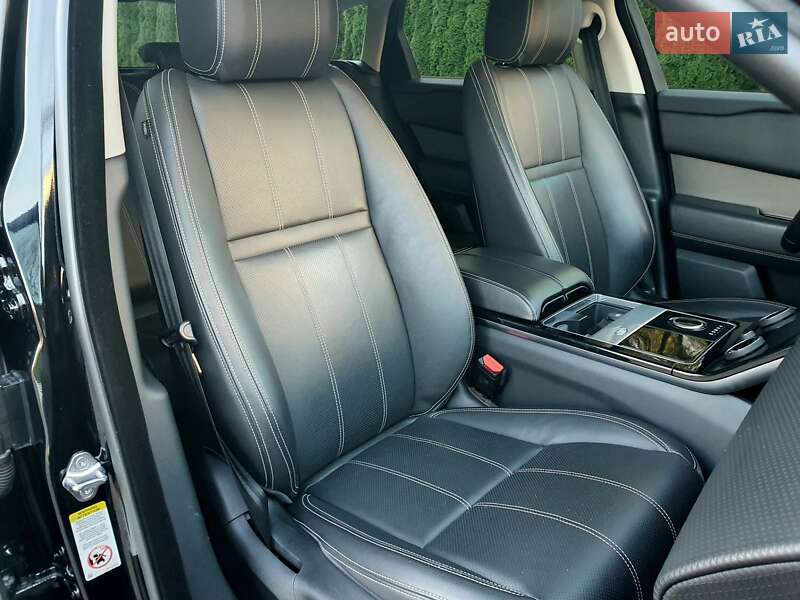 Позашляховик / Кросовер Land Rover Range Rover Velar 2017 в Києві