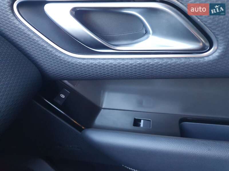 Позашляховик / Кросовер Land Rover Range Rover Velar 2017 в Києві