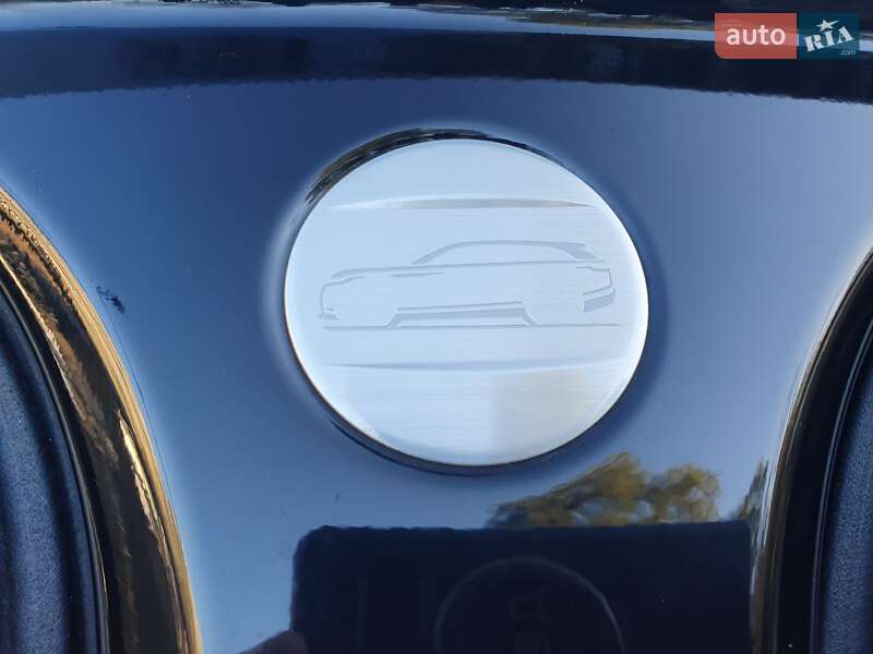 Позашляховик / Кросовер Land Rover Range Rover Velar 2017 в Києві