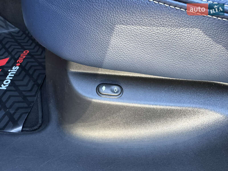 Внедорожник / Кроссовер Land Rover Range Rover Velar 2018 в Виннице фото 48 Внедорожник / Кроссовер Land Rover Range Rover Velar 2018 в Виннице