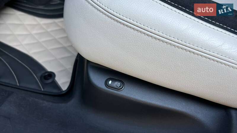 Внедорожник / Кроссовер Land Rover Range Rover Velar 2018 в Львове фото 33 Внедорожник / Кроссовер Land Rover Range Rover Velar 2018 в Львове