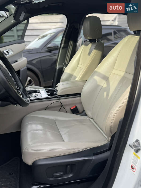 Внедорожник / Кроссовер Land Rover Range Rover Velar 2018 в Киеве фото 20 Внедорожник / Кроссовер Land Rover Range Rover Velar 2018 в Киеве