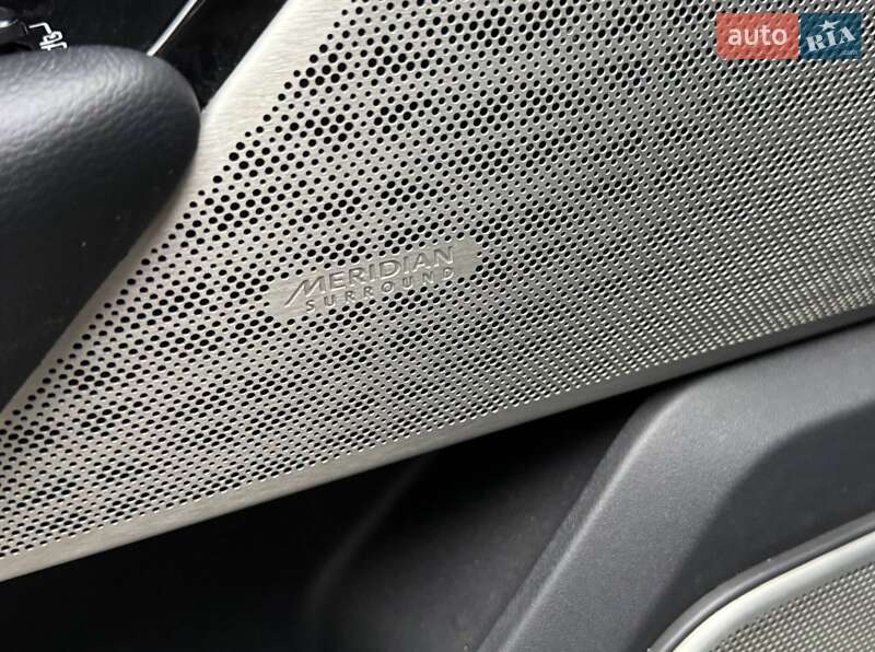 Позашляховик / Кросовер Land Rover Range Rover Velar 2018 в Києві фото 14 Позашляховик / Кросовер Land Rover Range Rover Velar 2018 в Києві