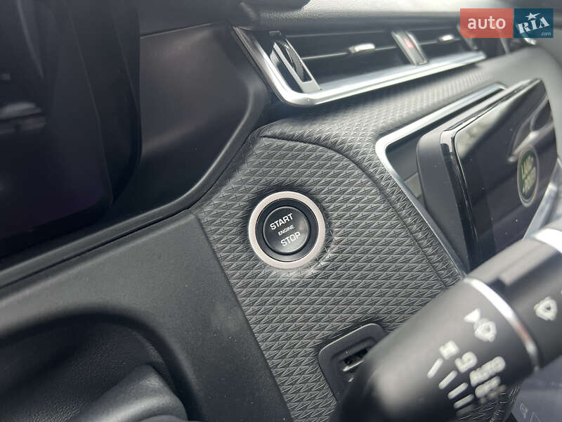 Внедорожник / Кроссовер Land Rover Range Rover Velar 2018 в Ужгороде