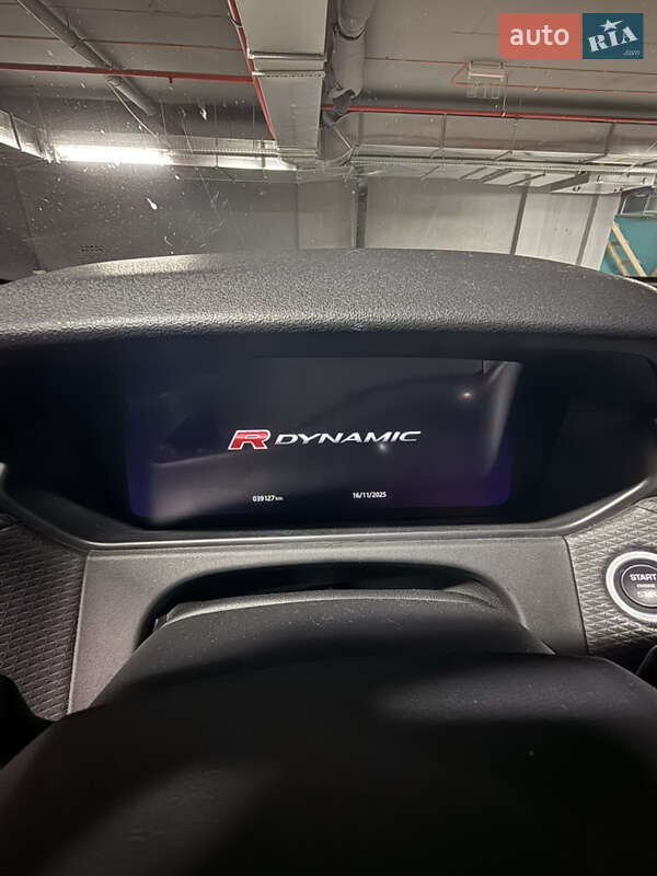 Внедорожник / Кроссовер Land Rover Range Rover Velar 2019 в Ивано-Франковске фото 19 Внедорожник / Кроссовер Land Rover Range Rover Velar 2019 в Ивано-Франковске