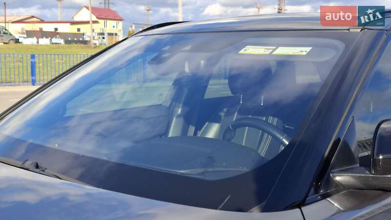 Внедорожник / Кроссовер Land Rover Range Rover Velar 2017 в Луцке фото 17 Внедорожник / Кроссовер Land Rover Range Rover Velar 2017 в Луцке