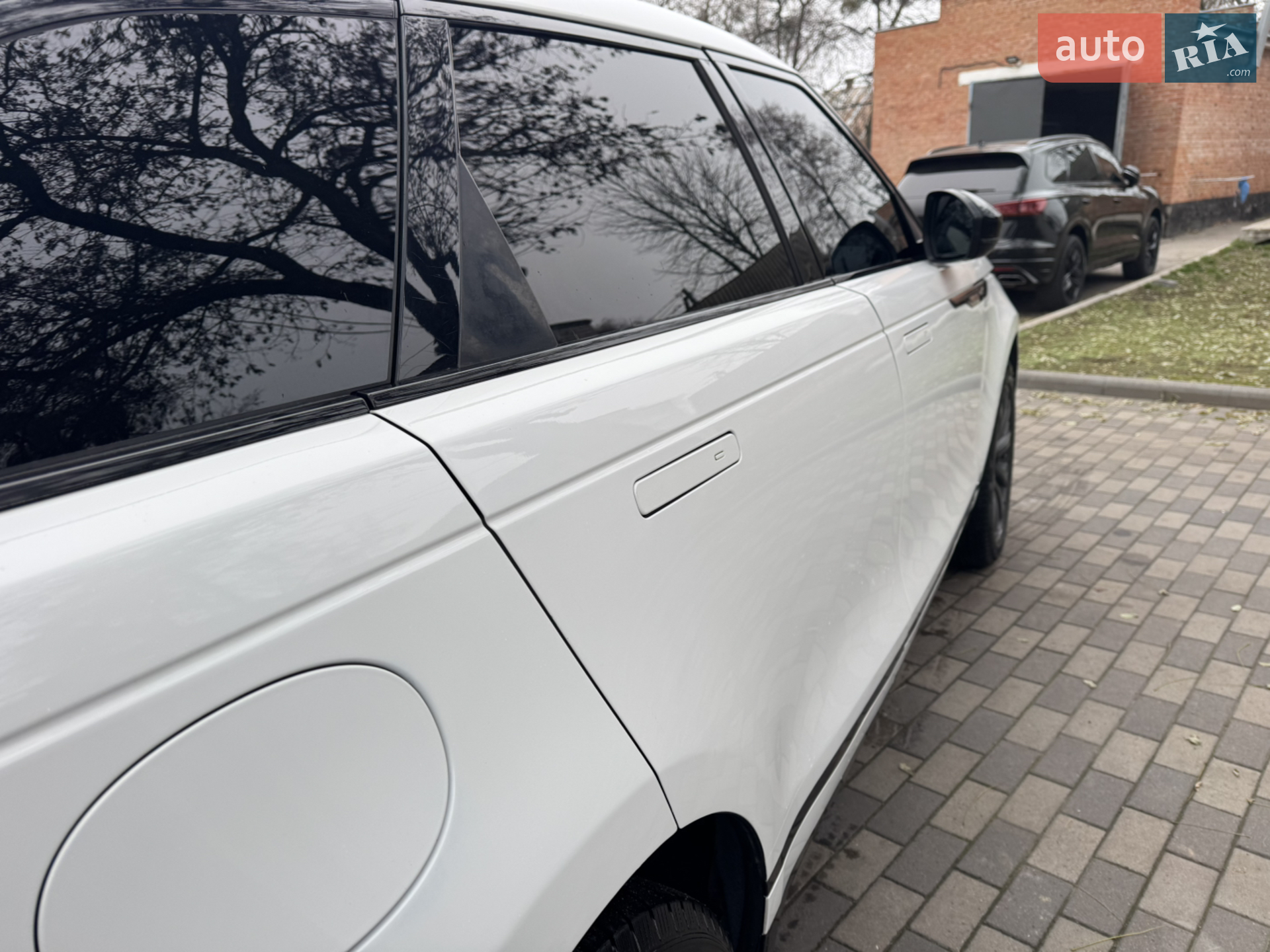 2018 Land Rover Range Rover Velar - мініатюра 17