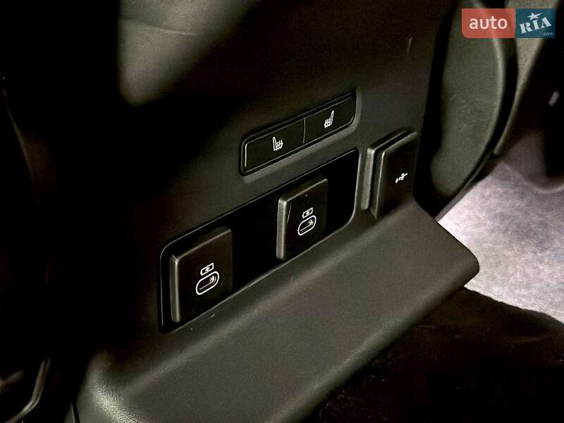 Позашляховик / Кросовер Land Rover Range Rover Velar 2022 в Львові