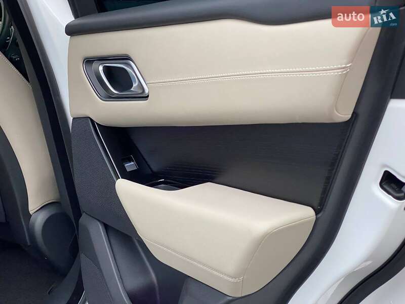 Внедорожник / Кроссовер Land Rover Range Rover Velar 2022 в Киеве