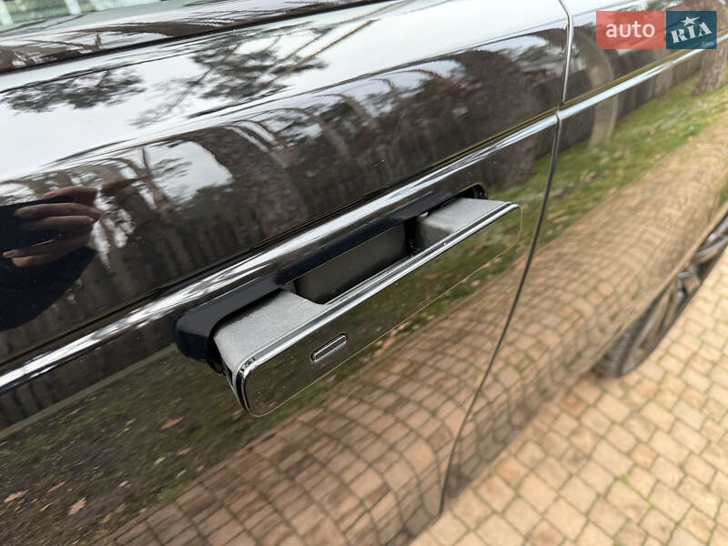 Внедорожник / Кроссовер Land Rover Range Rover Velar 2019 в Киеве фото 30 Внедорожник / Кроссовер Land Rover Range Rover Velar 2019 в Киеве