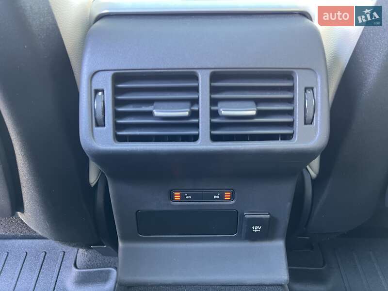 Позашляховик / Кросовер Land Rover Range Rover Velar 2019 в Львові