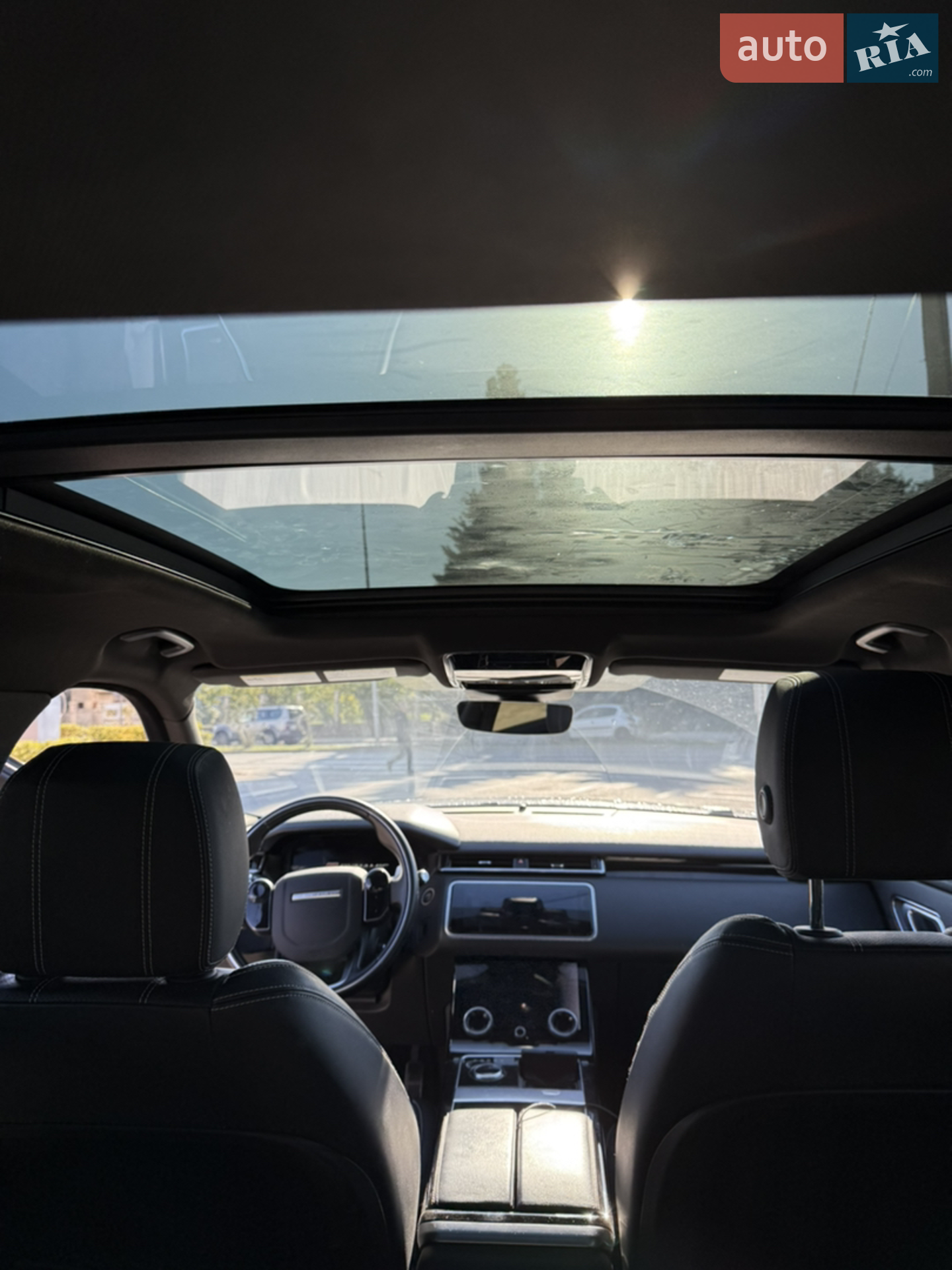2018 Land Rover Range Rover Velar - мініатюра 16
