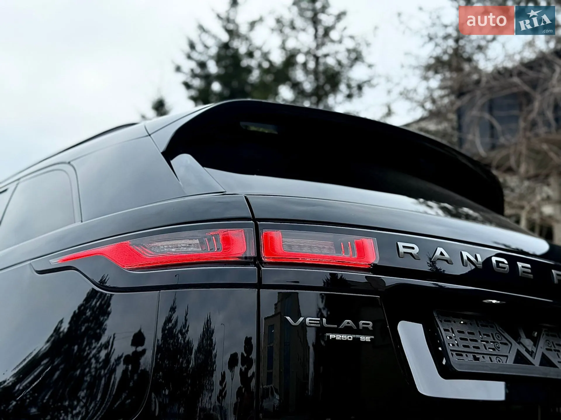 2018 Land Rover Range Rover Velar - мініатюра 14