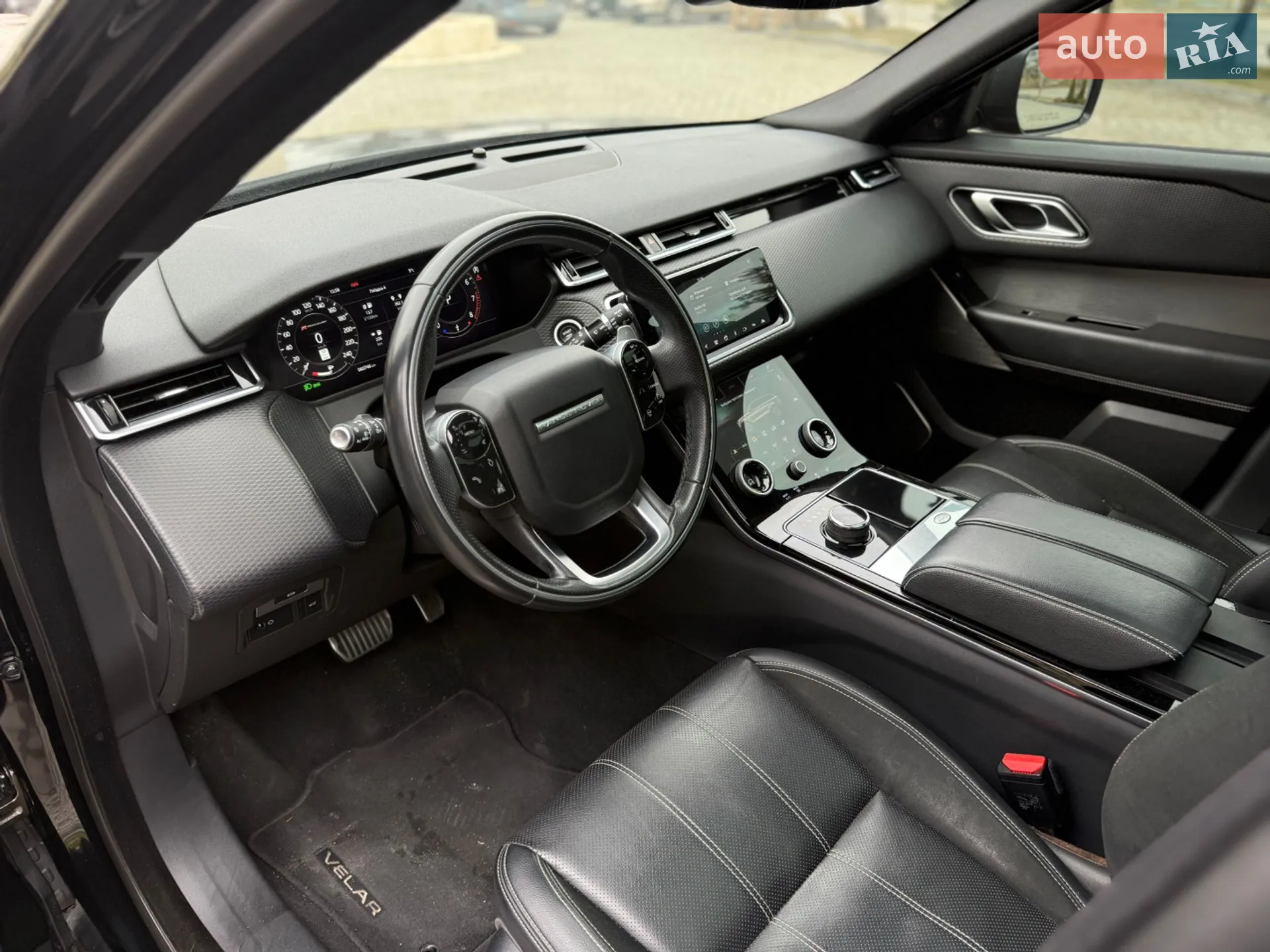 2018 Land Rover Range Rover Velar - мініатюра 35