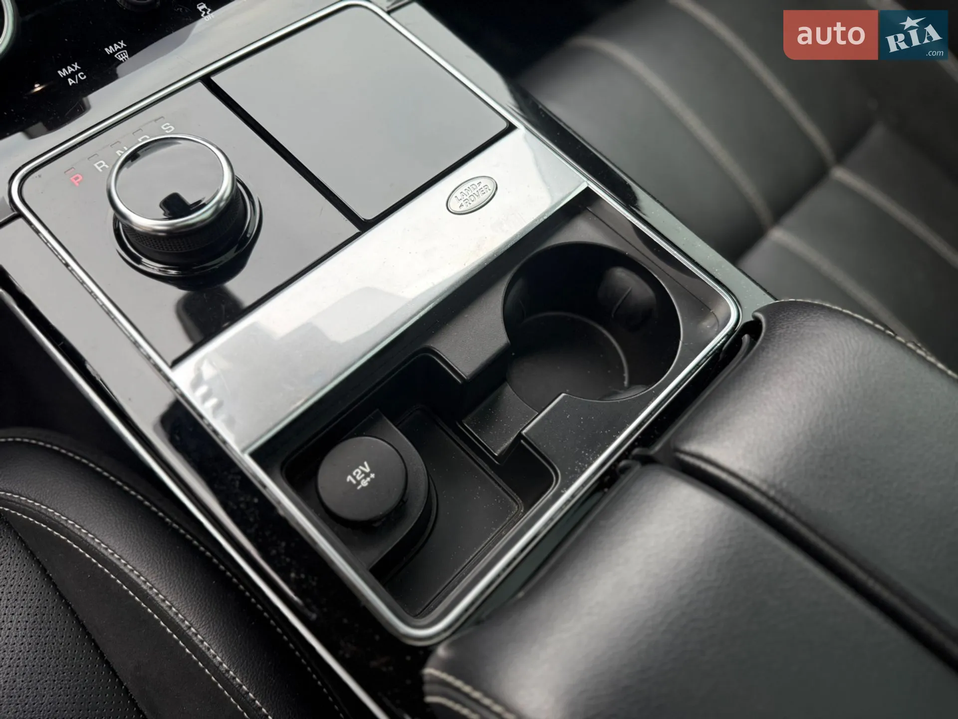 2018 Land Rover Range Rover Velar - мініатюра 44