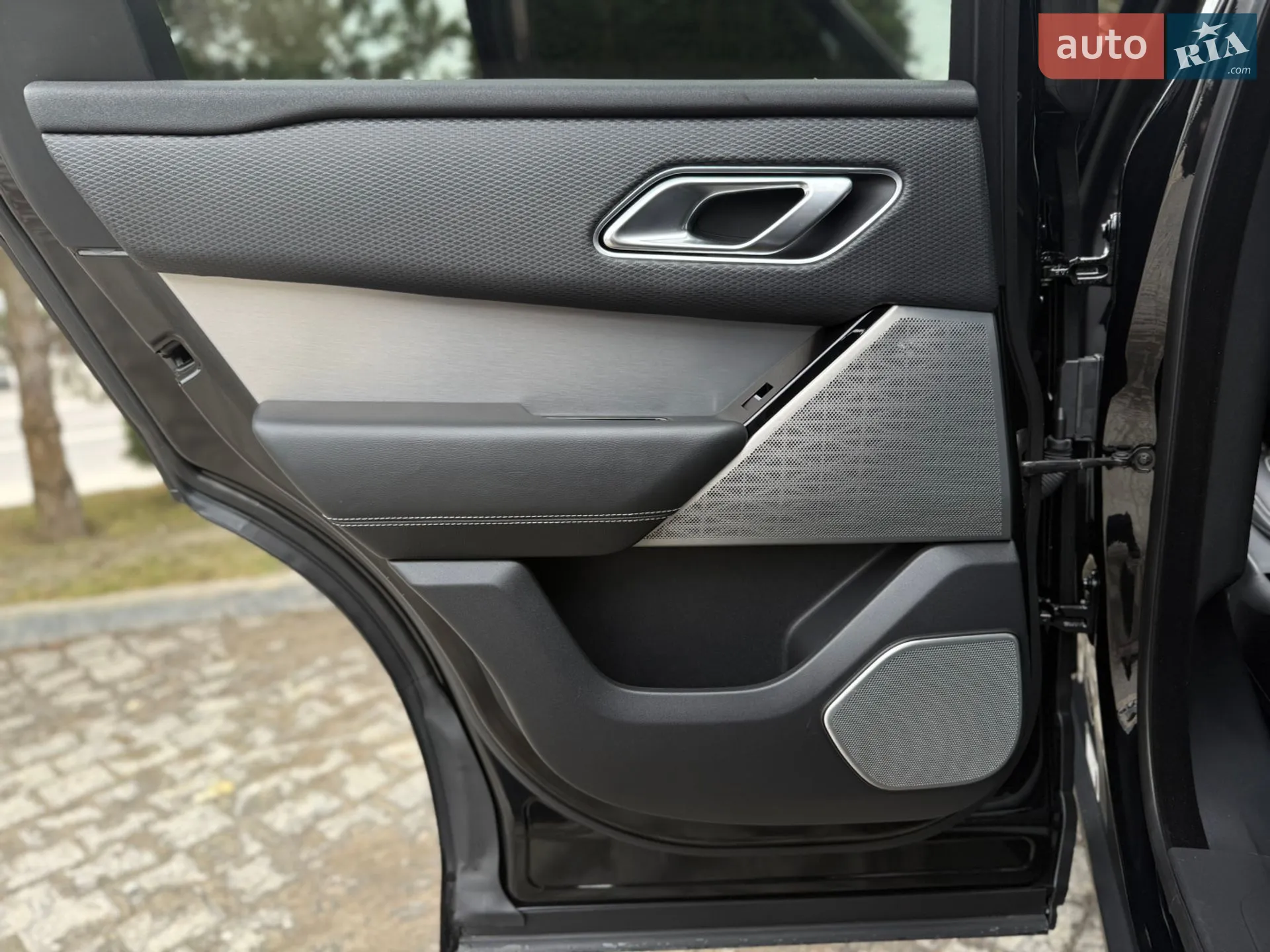 2018 Land Rover Range Rover Velar - мініатюра 55