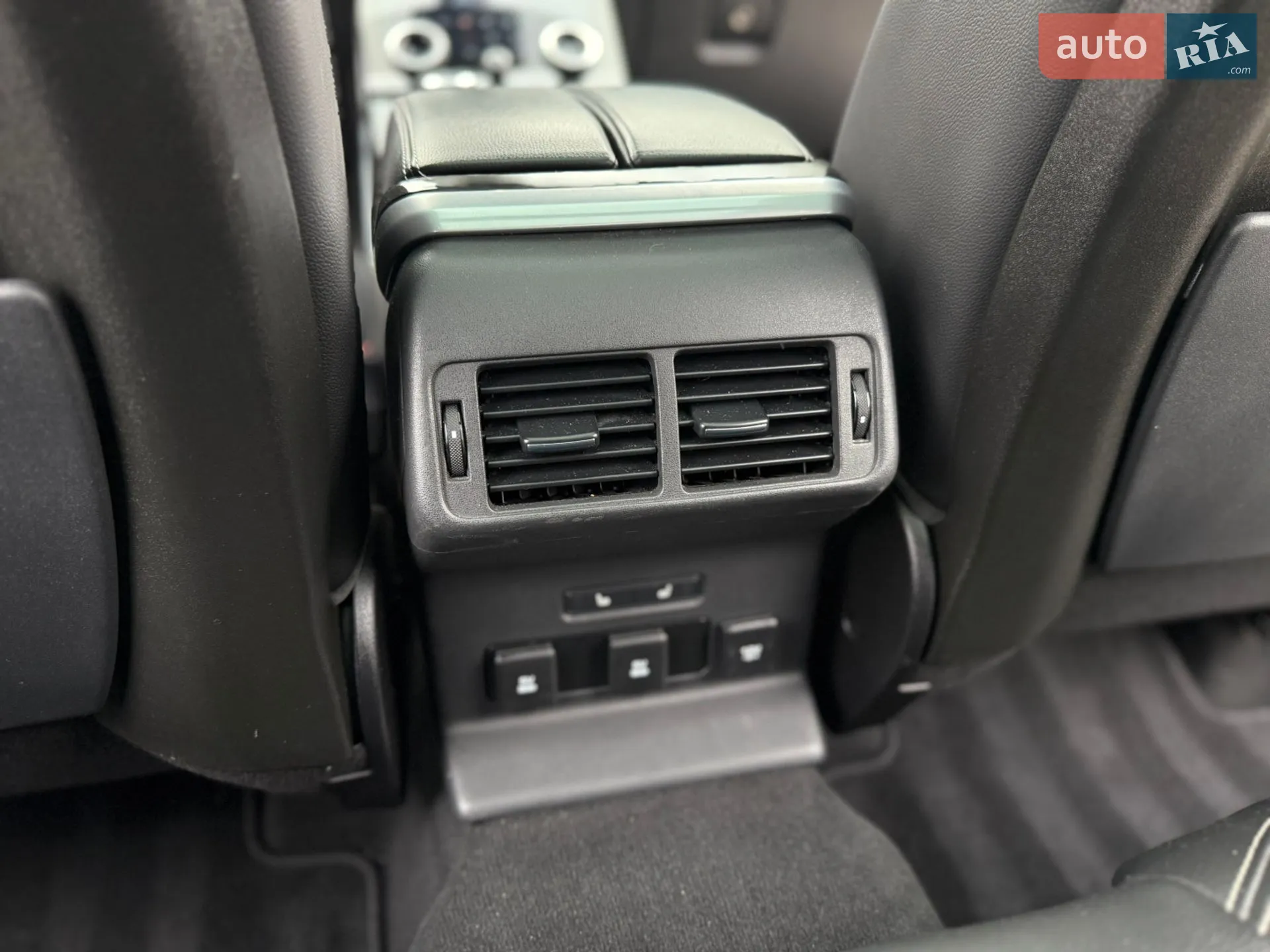 2018 Land Rover Range Rover Velar - мініатюра 60