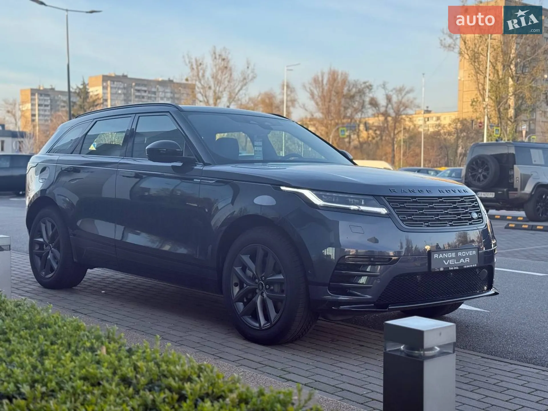 2025 Land Rover Range Rover Velar - мініатюра 8