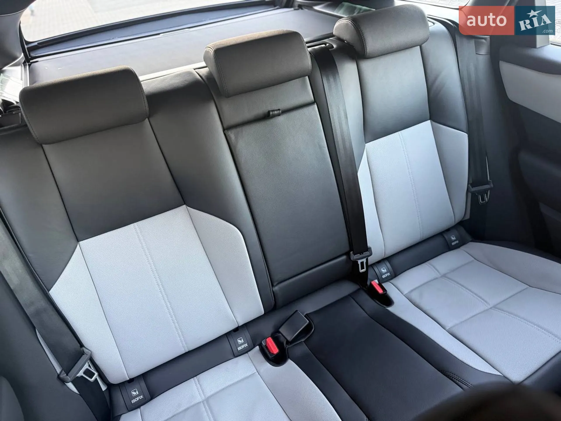 2025 Land Rover Range Rover Velar - мініатюра 26