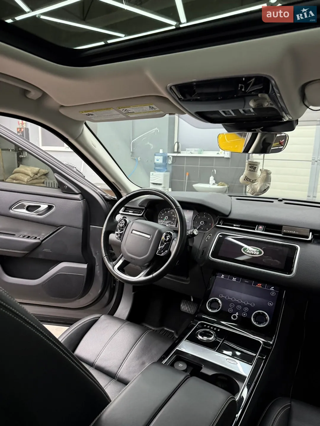 2018 Land Rover Range Rover Velar - мініатюра 13