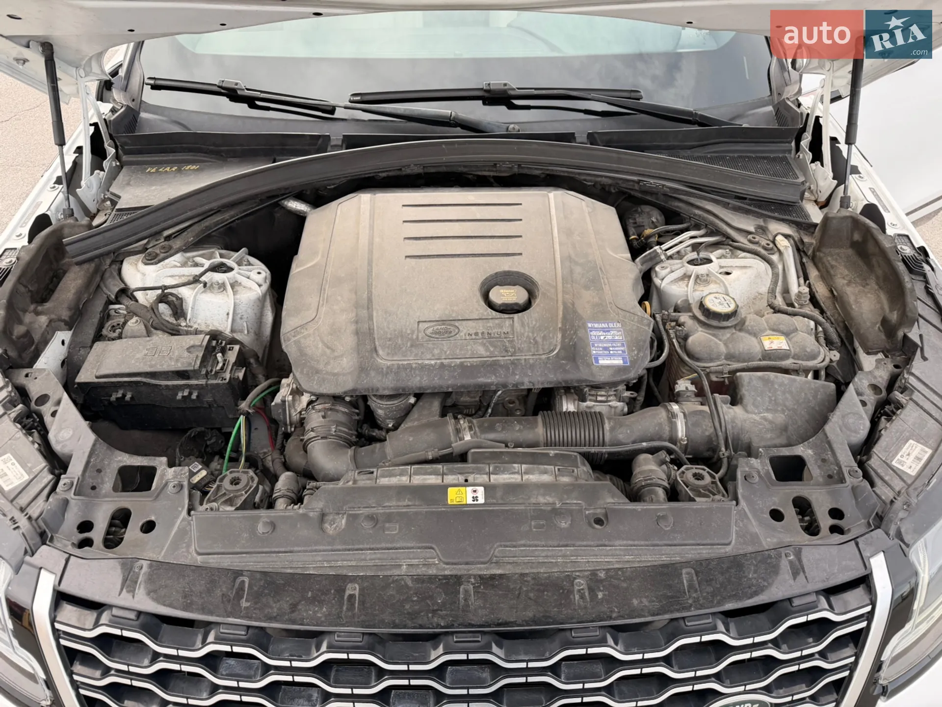 2018 Land Rover Range Rover Velar - мініатюра 38