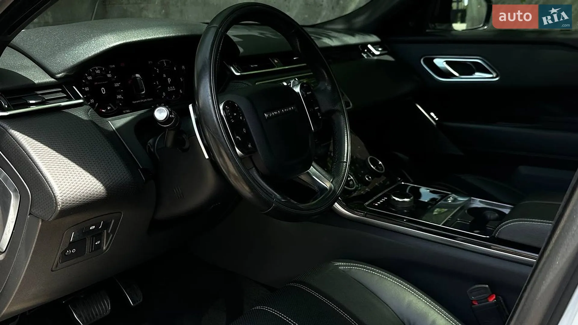 2019 Land Rover Range Rover Velar - мініатюра 15