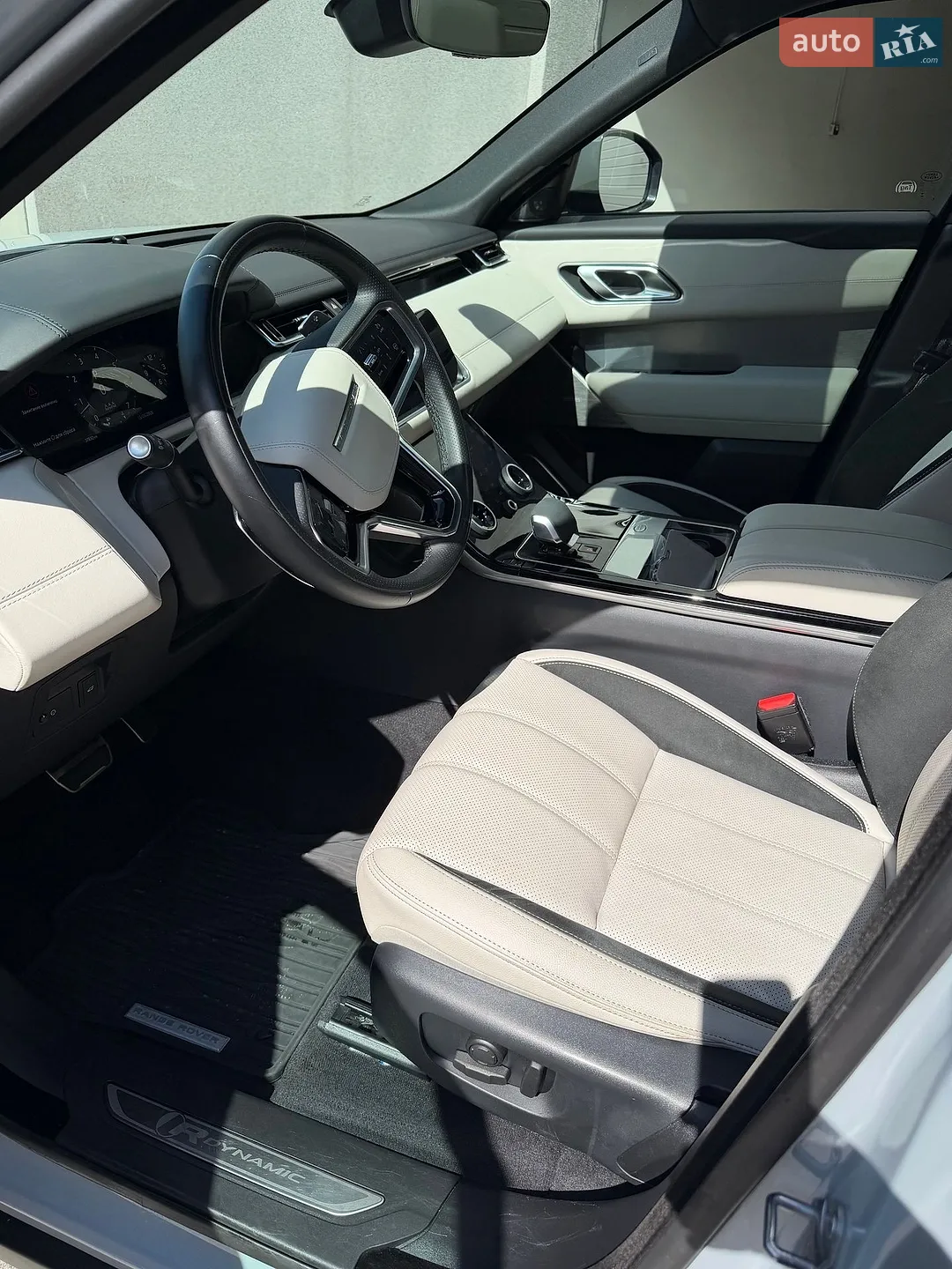 2023 Land Rover Range Rover Velar - мініатюра 24