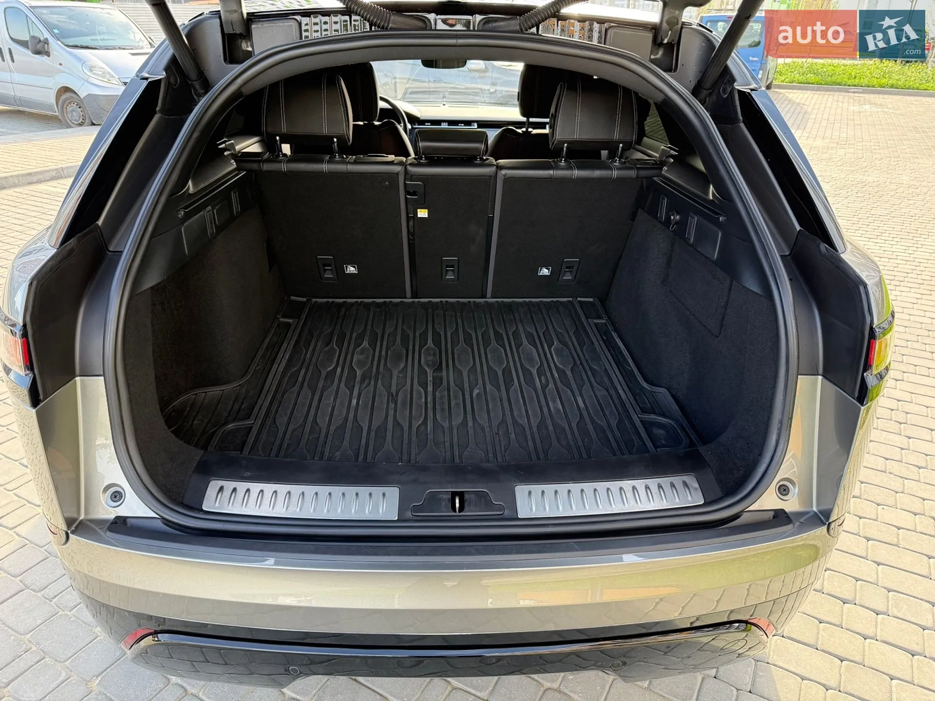 2019 Land Rover Range Rover Velar - мініатюра 19