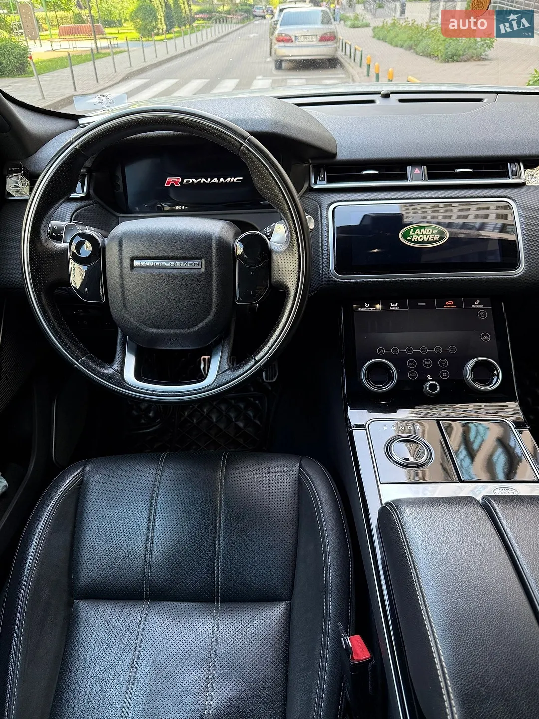 2017 Land Rover Range Rover Velar - мініатюра 14