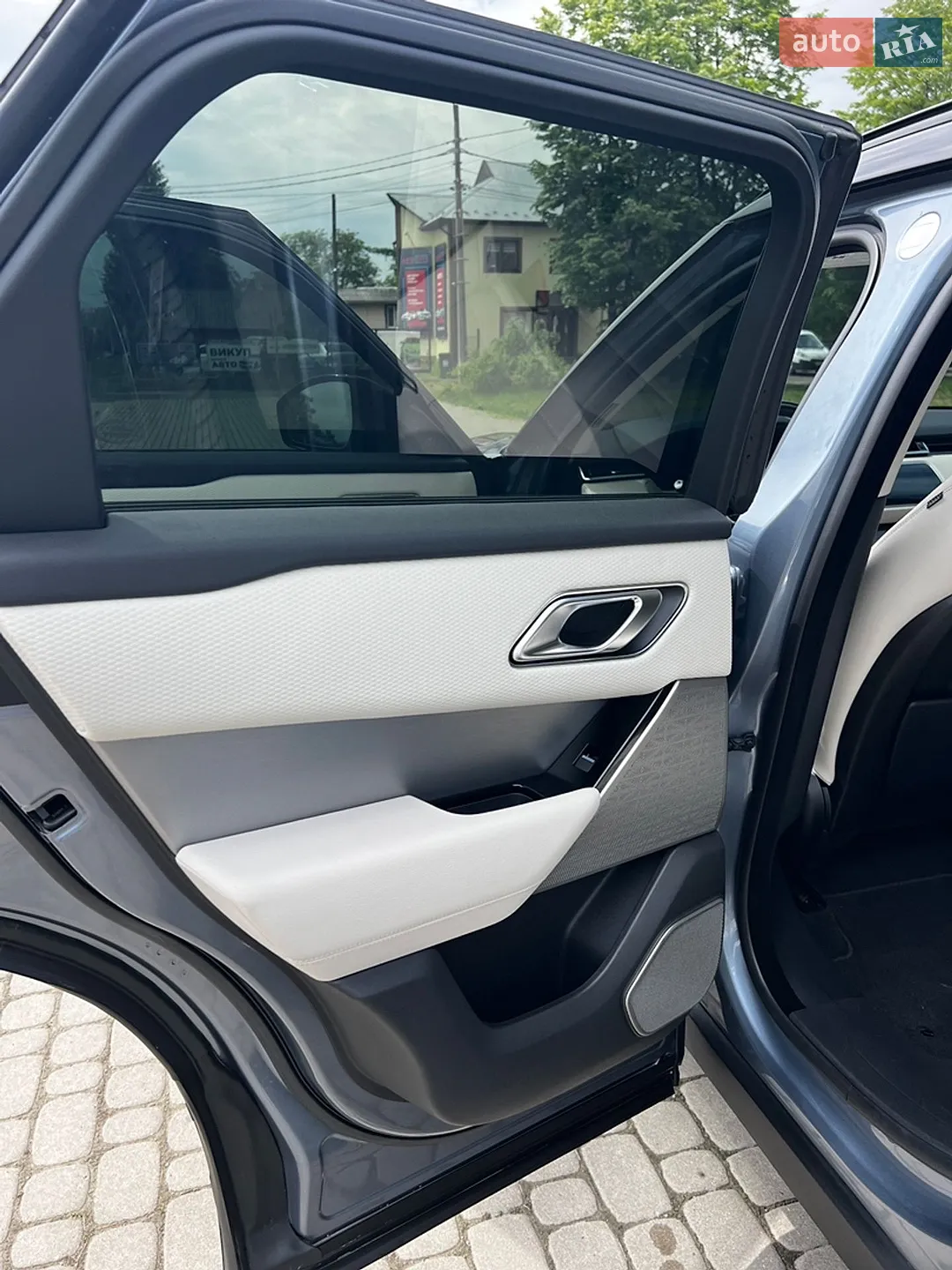 2019 Land Rover Range Rover Velar - мініатюра 14