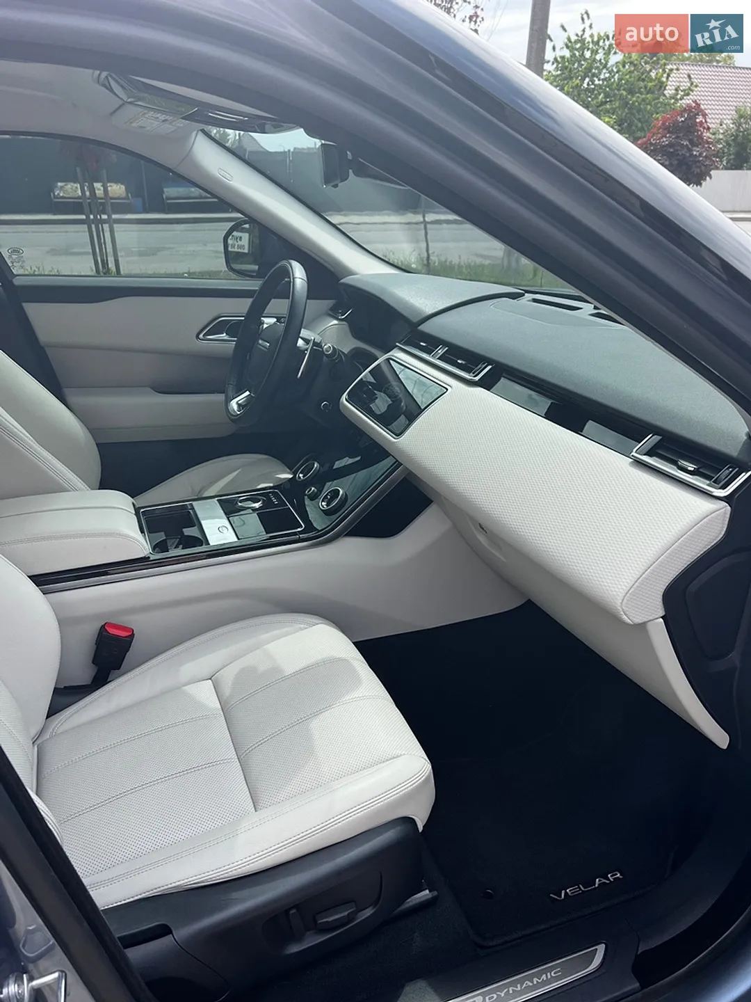 2019 Land Rover Range Rover Velar - мініатюра 18