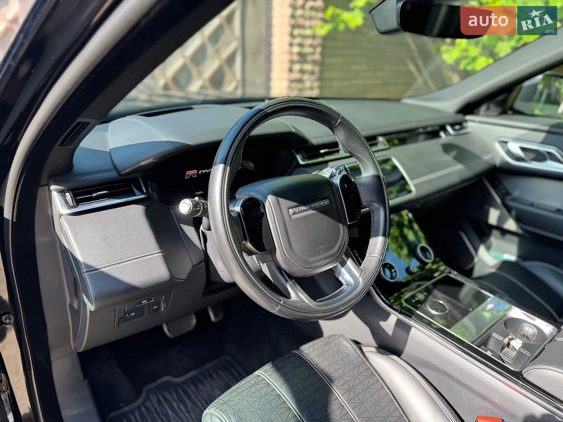2018 Land Rover Range Rover Velar - мініатюра 34