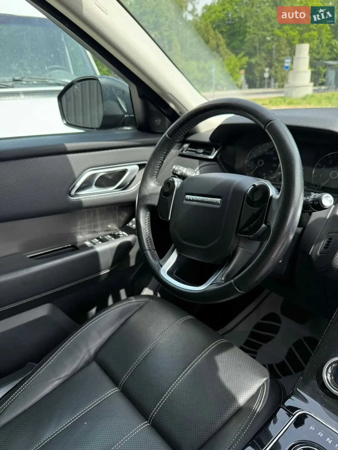 2020 Land Rover Range Rover Velar - мініатюра 22