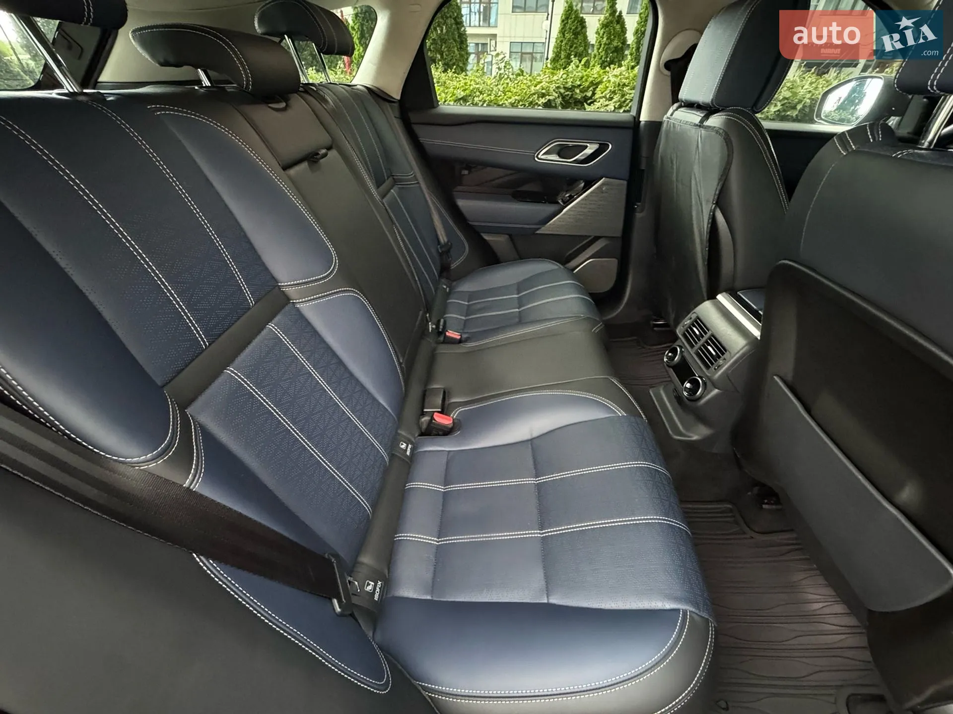 2017 Land Rover Range Rover Velar - мініатюра 51