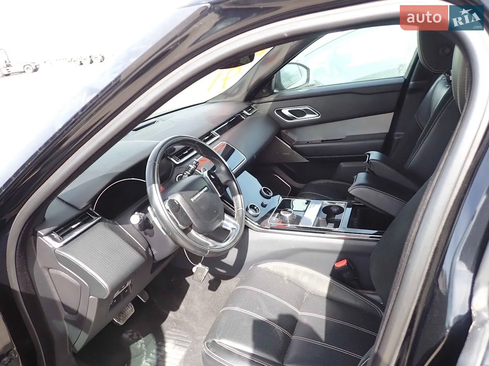 2018 Land Rover Range Rover Velar - мініатюра 19