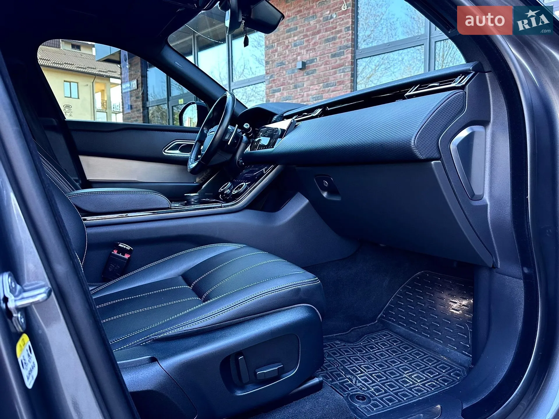 2018 Land Rover Range Rover Velar - мініатюра 53