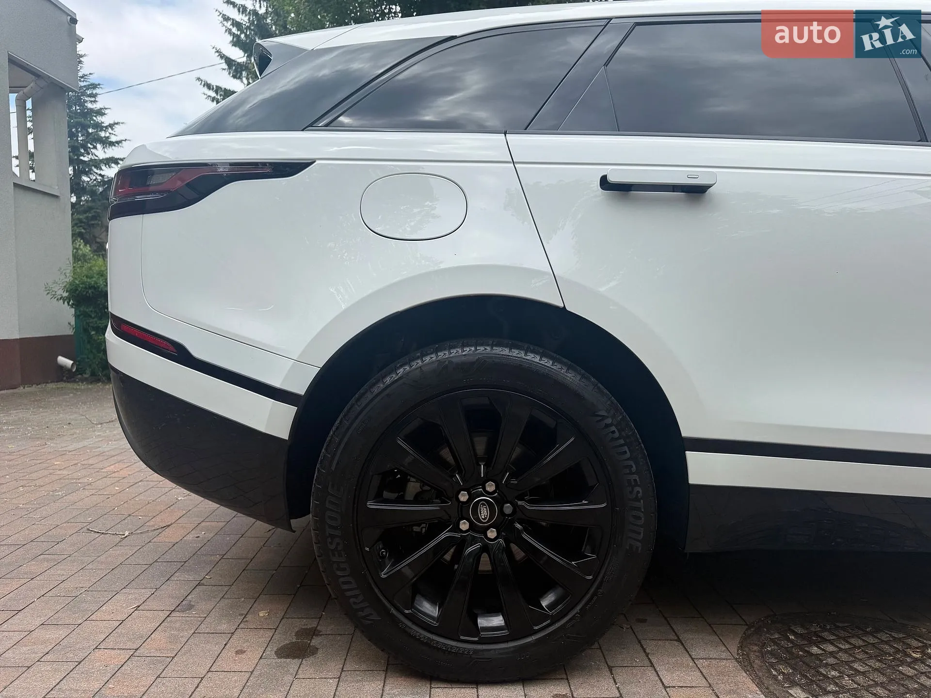 2017 Land Rover Range Rover Velar - мініатюра 26