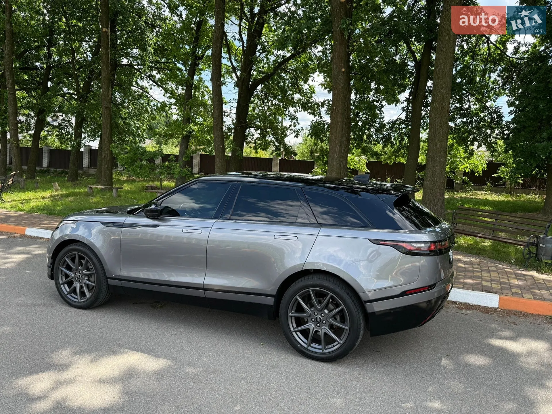 2021 Land Rover Range Rover Velar - мініатюра 11