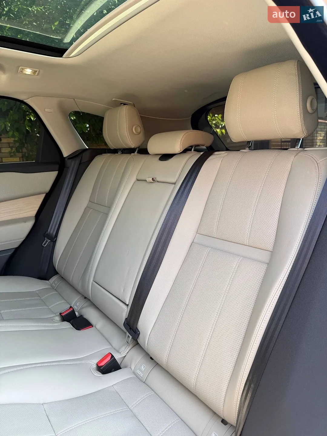 2019 Land Rover Range Rover Velar - мініатюра 29