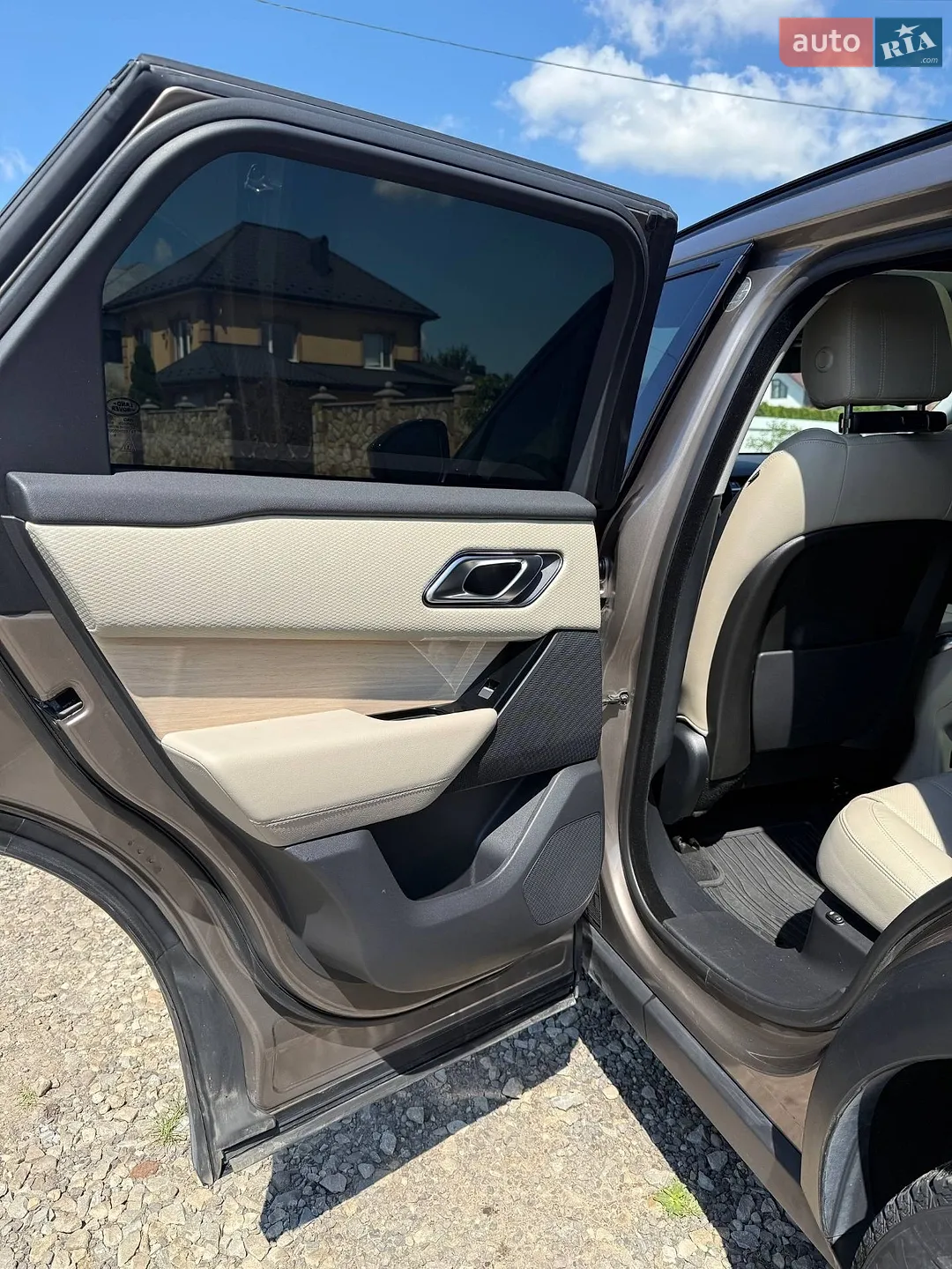 2019 Land Rover Range Rover Velar - мініатюра 27