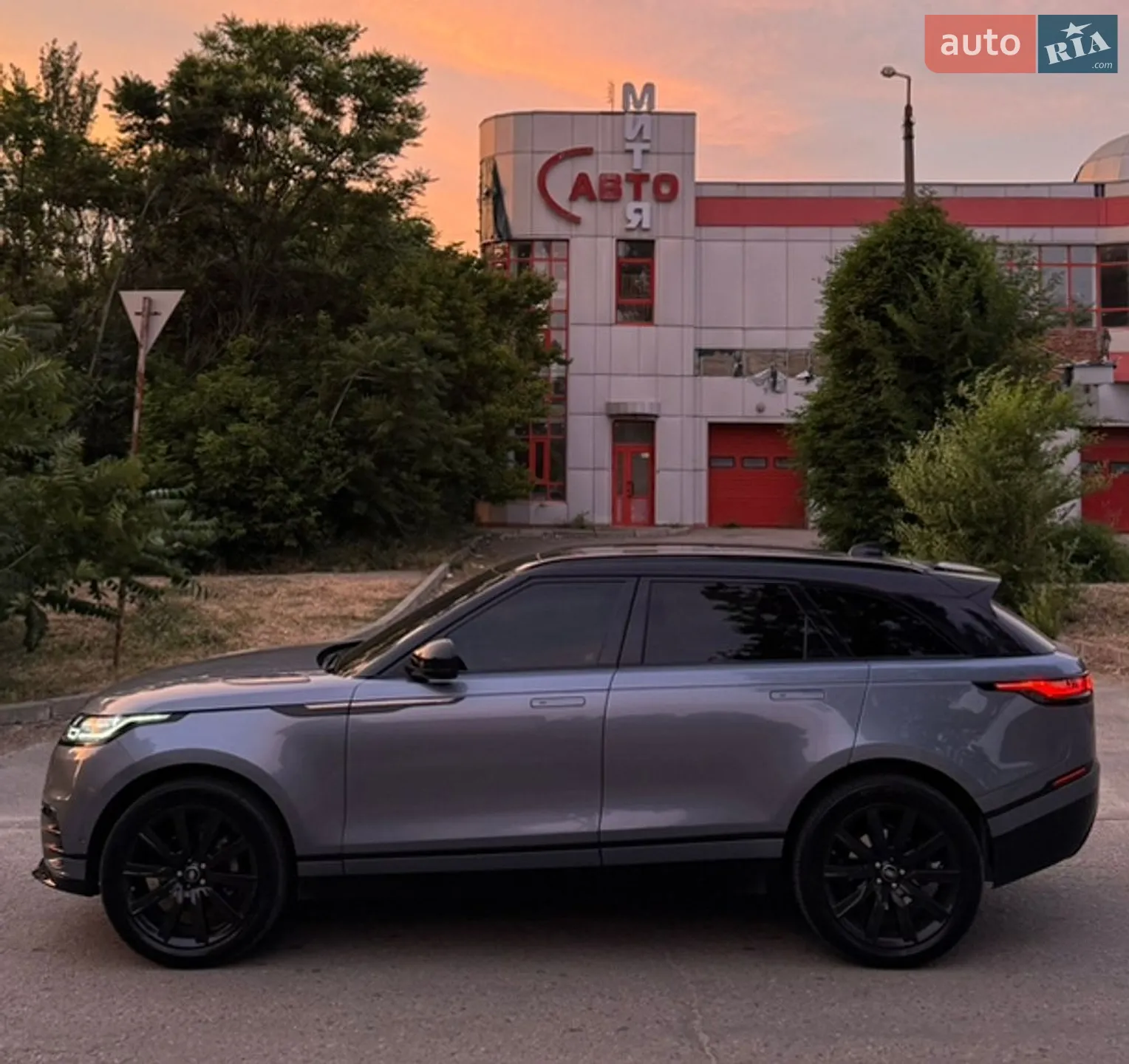 2019 Land Rover Range Rover Velar - мініатюра 3