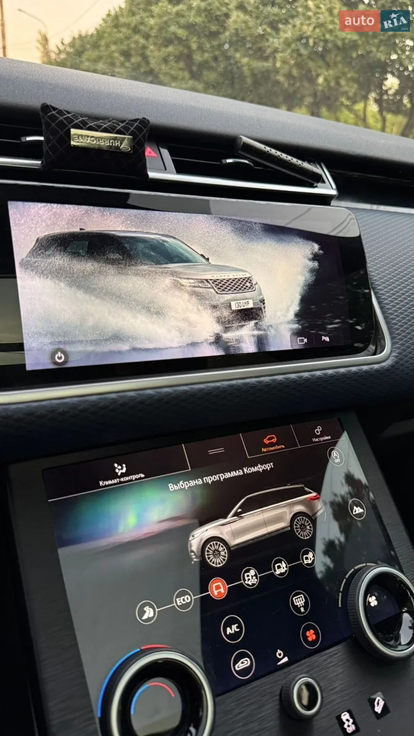 2019 Land Rover Range Rover Velar - мініатюра 18